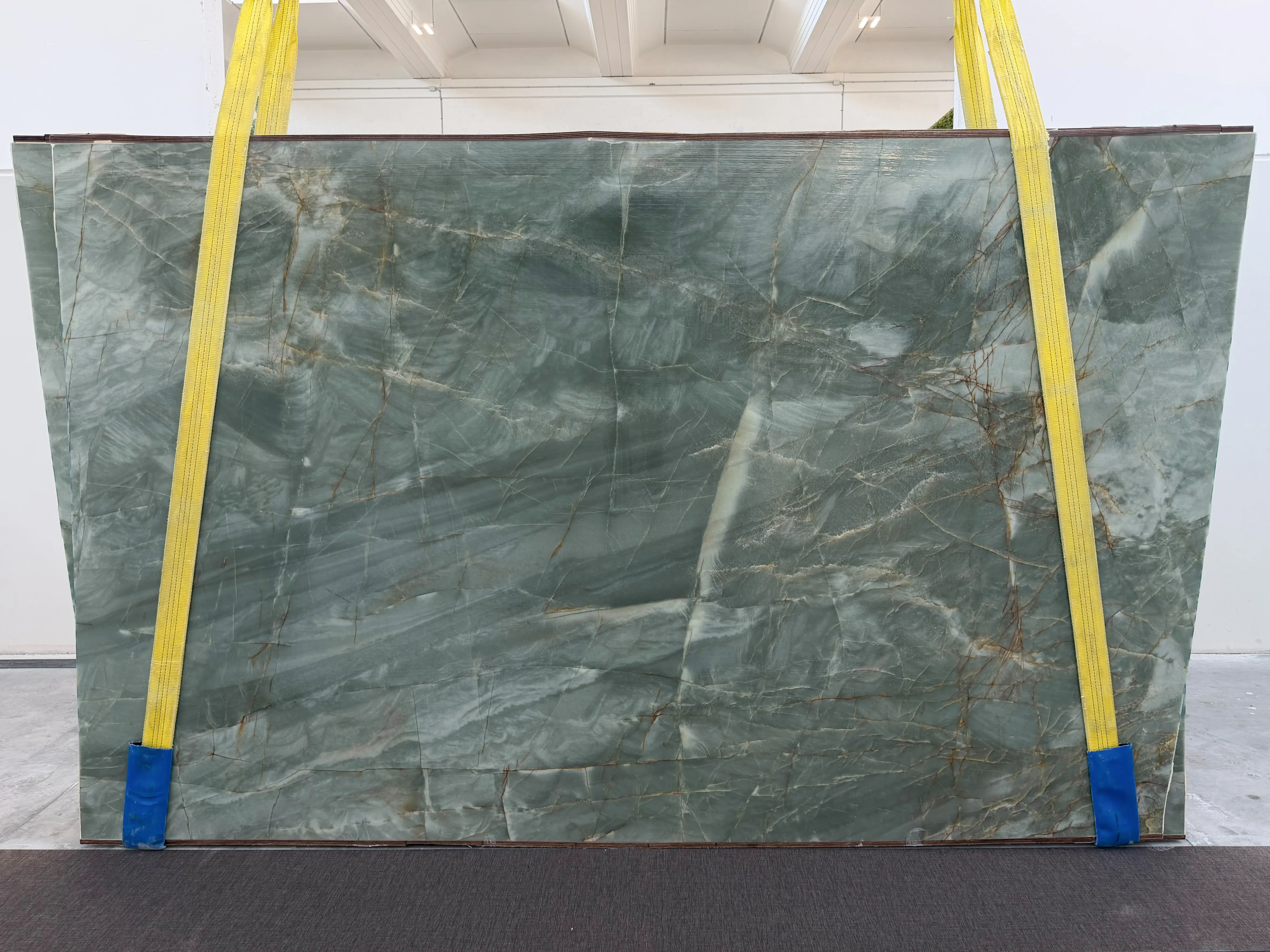 Emerald Green Quartzite (260511-A)